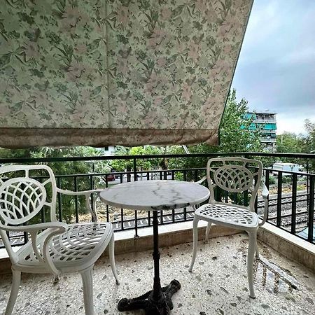 Cozy Apartment At Gazi Square Athens Exterior photo